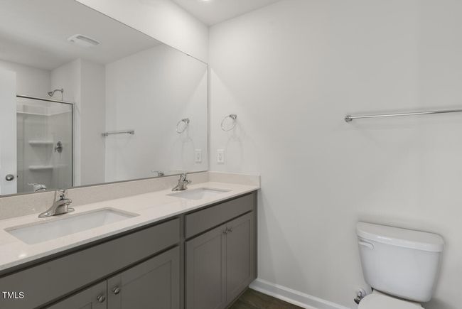 Bathroom | Image 27
