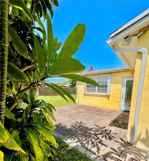 6815-6815 Nw 14th St, Plantation, FL, 33313-5305 | Card Image