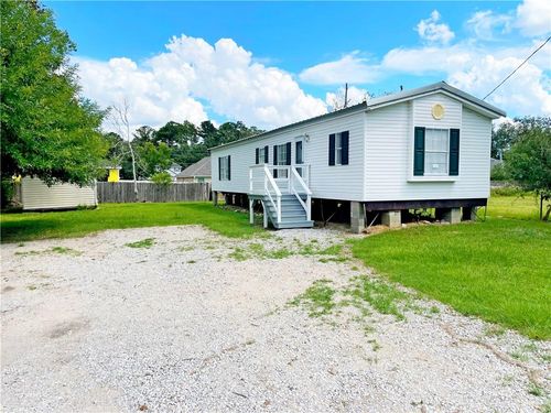 566 Panther Dr, Slidell, LA, 70461-2324 | Card Image
