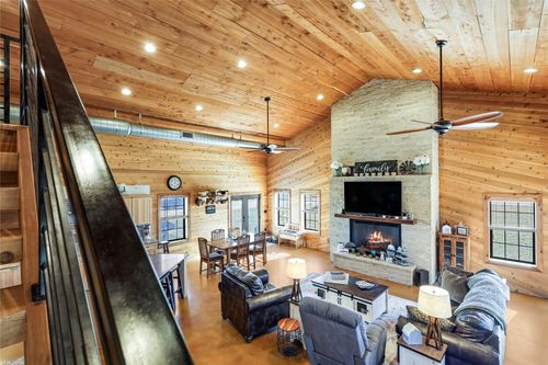 111 County Road 253, Bertram, TX, 78605-4302 | Card Image