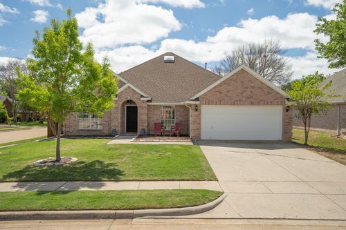 1601 Crabapple Ln, Flower Mound, TX, 75028-8244 | Card Image