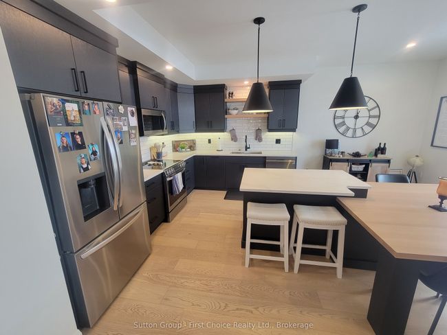 533 Albert St, House attached with 3 bedrooms, 3 bathrooms and 1 parking in Exeter ON | Image 11