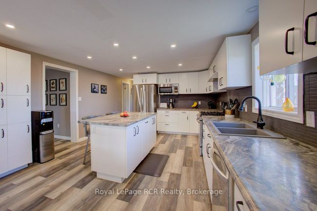 174 Conestoga St N, House other with 5 bedrooms, 2 bathrooms and 4 parking in Arthur ON | Image 14