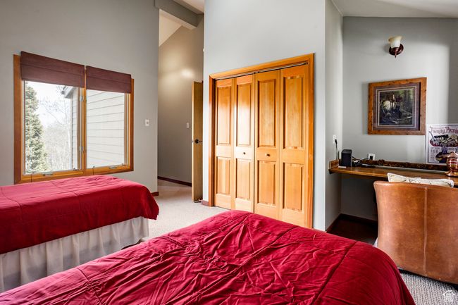 120 - 1433 Crescent Rd, Condo with 2 bedrooms, 3 bathrooms and 1 parking in Park City UT | Image 26