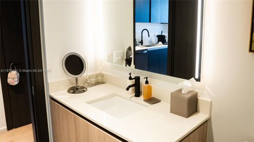 apt-3612-398 Ne 5th St, Miami, FL, 33132-2161 | Card Image