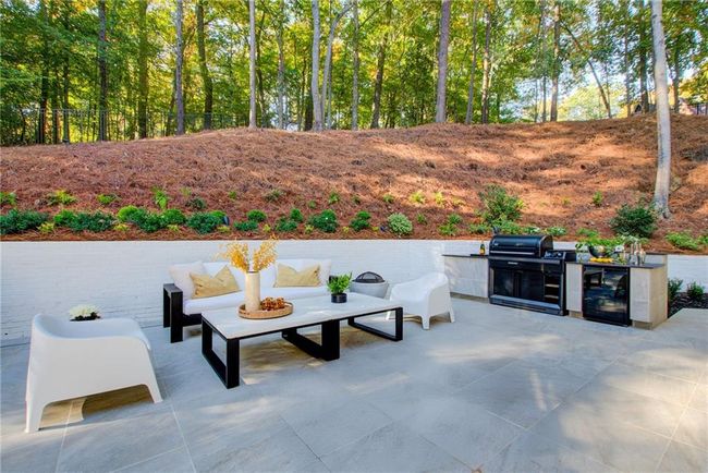 6090 River Chase Cir, House other with 4 bedrooms, 5 bathrooms and 2 parking in Sandy Springs GA | Image 24