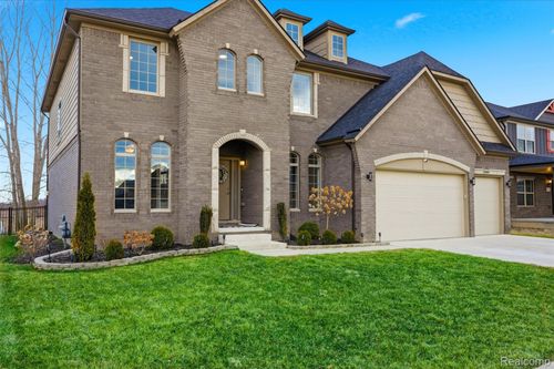 56496 Leeds Ln, Macomb, MI, 48042-6240 | Card Image