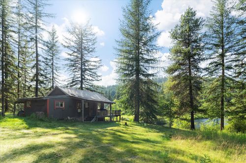 882 Tamarack Ln, Troy, MT, 59935-9892 | Card Image