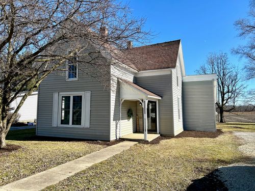 403 N Holden St, Linden, IN, 47955-8072 | Card Image