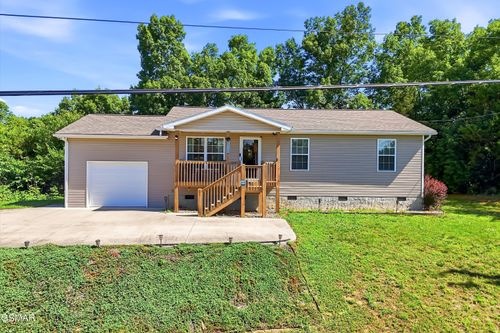 1044 Lake Smoky Rd, Sevierville, TN, 37876-0917 | Card Image