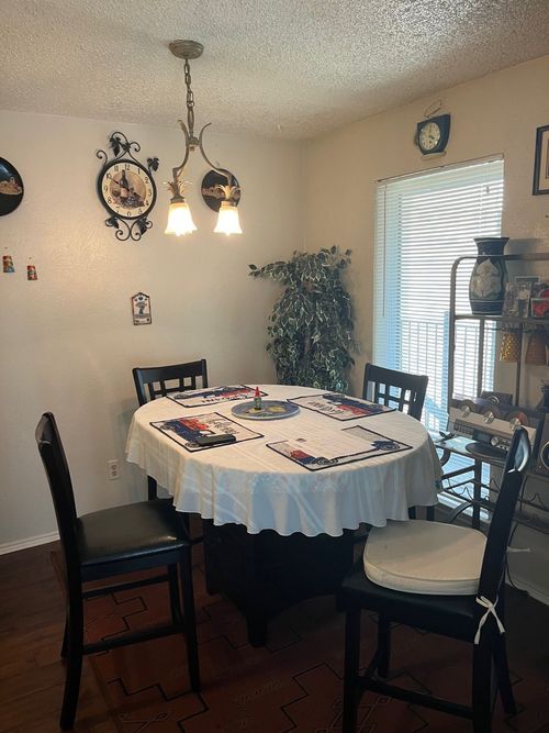 apt-2016-8109 Skillman St, Dallas, TX, 75231-2836 | Card Image
