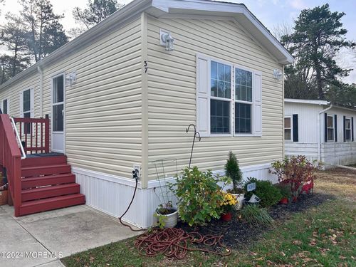 37 Raccoon Avenue, Whiting, NJ, 08759 | Card Image