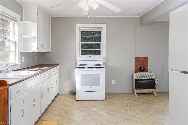 206 Pike Memory Ln, House other with 3 bedrooms, 1 bathrooms and null parking in Staley NC | Image 18