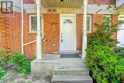 1105-19 Rosebank Drive, Toronto (Malvern), ON, M1B5Z2 | Card Image