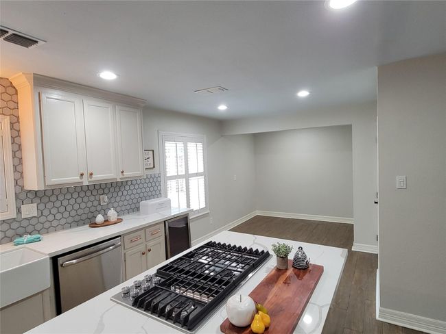 6034 Craigway Rd, House other with 5 bedrooms, 4 bathrooms and 2 parking in Spring TX | Image 9