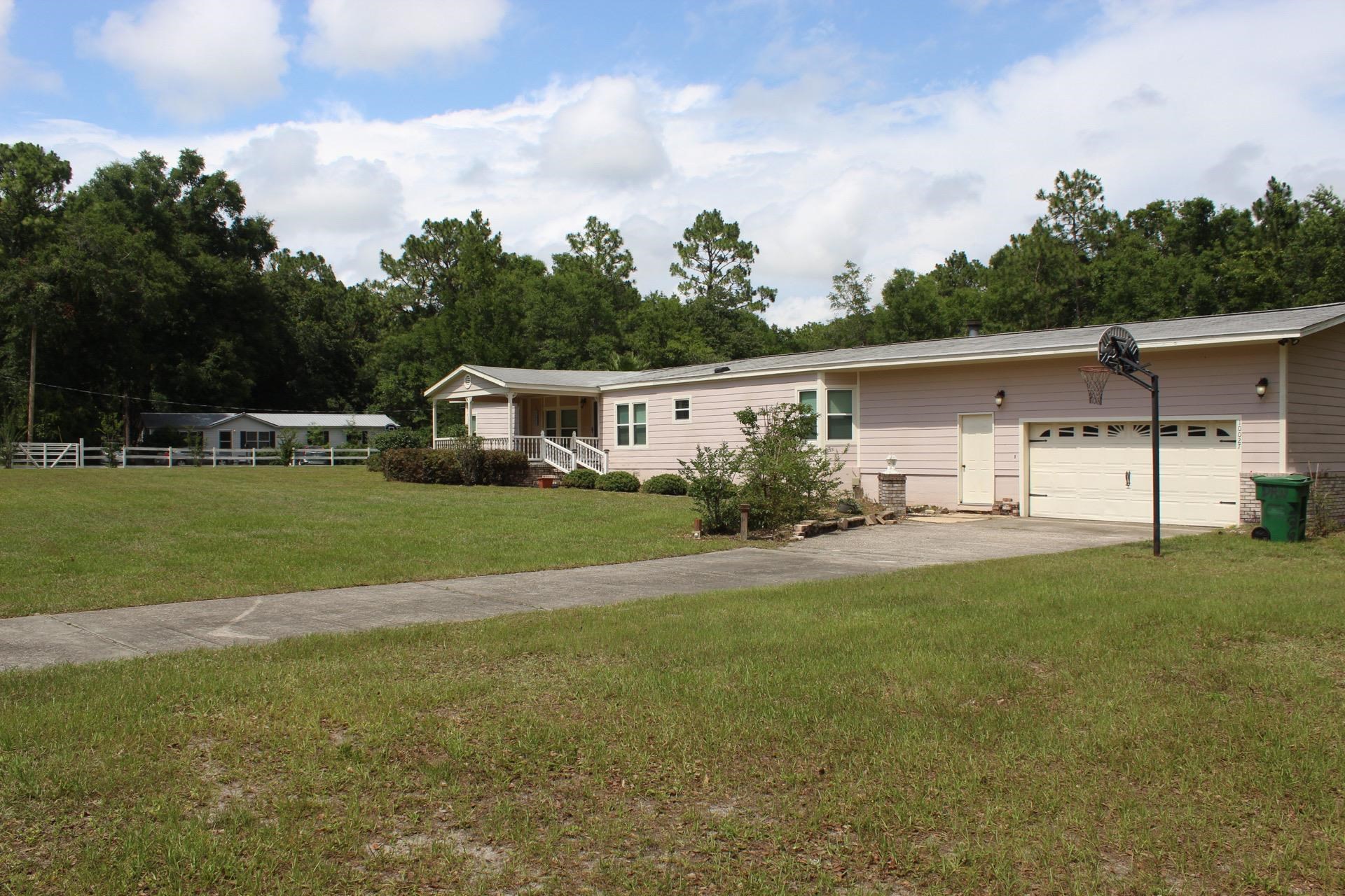 Blue Waters Rd, Tallahassee, FL 32305