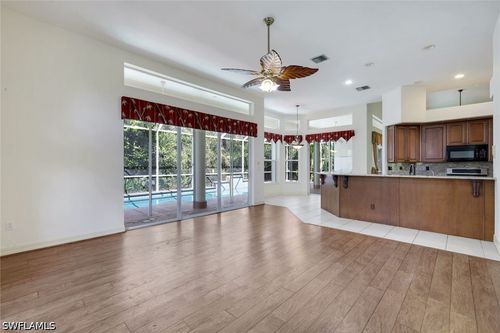 28476 Del Lago Way, BONITA SPRINGS, FL, 34135-2806 | Card Image