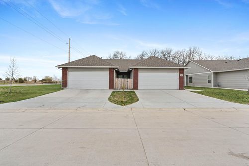 5501 N Colburn Ct, Bel Aire, KS, 67220 | Card Image