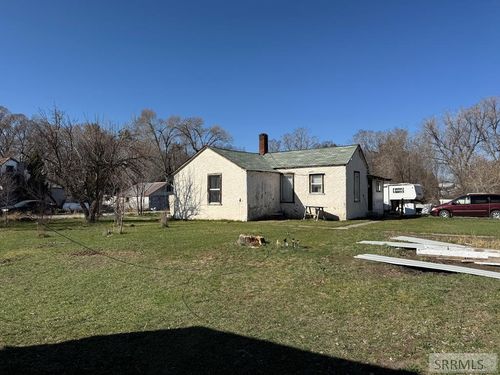 85 S Reynolds St, Dubois, ID, 83423-7729 | Card Image