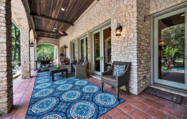 565 Lost Hunters Cyn, House other with 5 bedrooms, 5 bathrooms and 3 parking in China Spring TX | Image 56