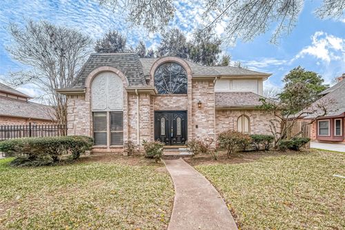1015 Sugar Lakes Dr, Sugar Land, TX, 77478-3446 | Card Image