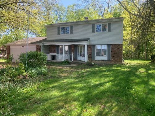 179 Ashwood Dr, Avon Lake, OH, 44012-1232 | Card Image