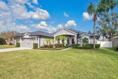 331 Sabal Springs Court, House other with 4 bedrooms, 2 bathrooms and null parking in Debary FL | Image 1