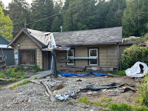 2006 Carson Woods Rd, Fortuna, CA, 95540-1615 | Card Image