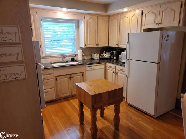 703 W Broadway St, House other with 5 bedrooms, 3 bathrooms and null parking in Eagle Grove IA | Image 20