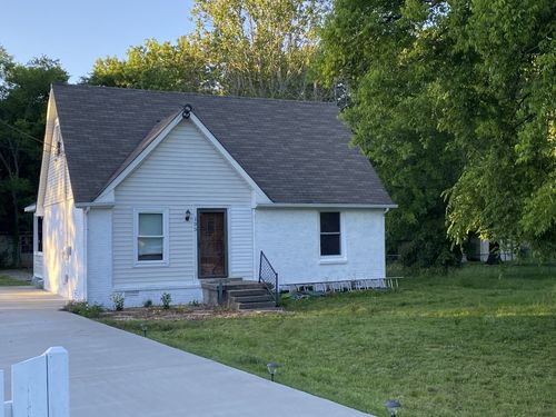 103 Bluegrass Dr, Smyrna, TN, 37167-5403 | Card Image