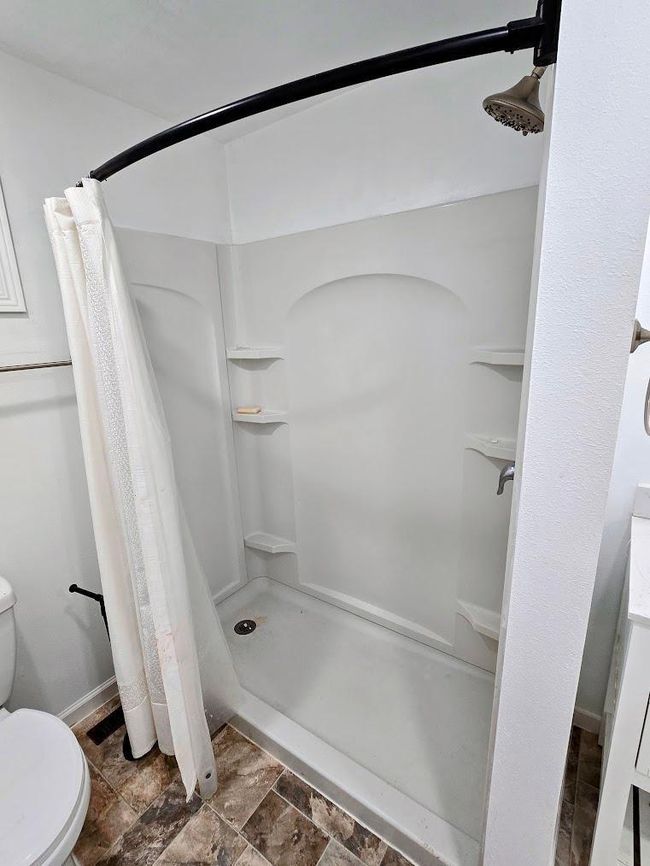 Walk in shower | Image 15