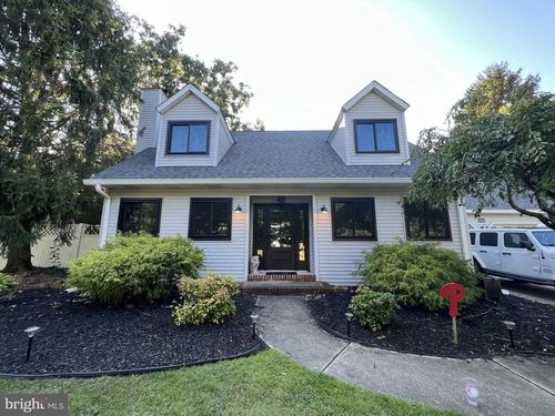 1542 Linden Boulevard, VINELAND, NJ, 08361 | Card Image