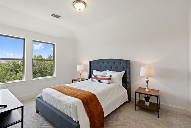 Upstairs bedroom | Image 22