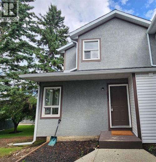 1003 Signal Hill Green Sw, Calgary, AB, T3H2Y4 | Card Image
