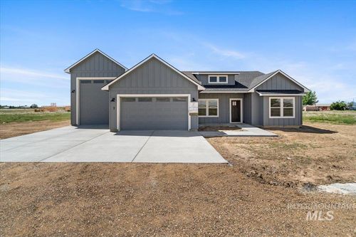 4725 Sw Moonlight Ct, Mountain Home, ID, 83647-1008 | Card Image