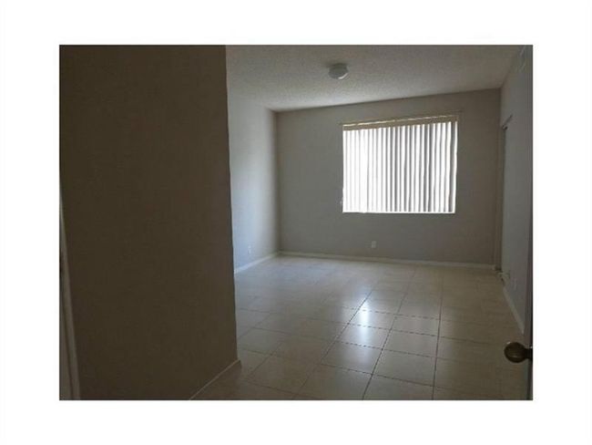 Primary Bedroom | Image 7