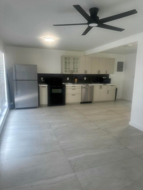 1-2-1505 Ne 15th Ave, Fort Lauderdale, FL, 33304-4848 | Card Image
