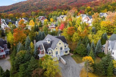 138B - 138B Sun Bowl Ridge Road, Condo with 4 bedrooms, 3 bathrooms and null parking in Stratton VT | Image 2