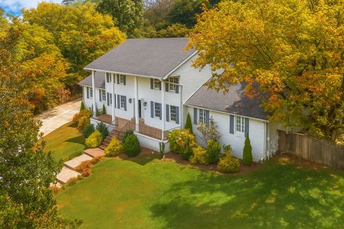 116 Century Oak Dr, Franklin, TN, 37069-6106 | Card Image
