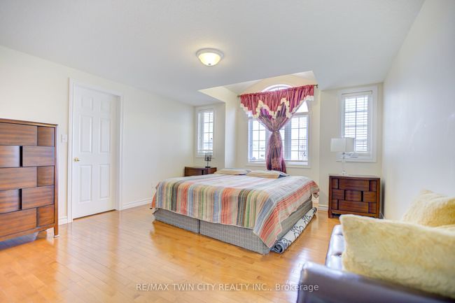 106 Country Clair St, House other with 3 bedrooms, 4 bathrooms and 2 parking in Kitchener ON | Image 16