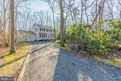 1 Great Bridge Ct, MEDFORD, NJ, 08055-8612 | Card Image