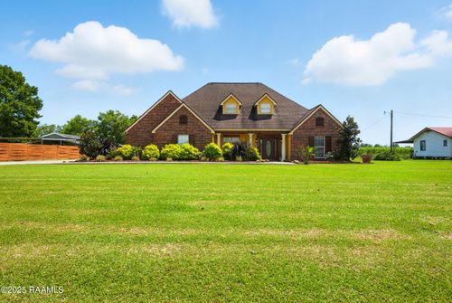 1141 Lake Martin Rd, Breaux Bridge, LA, 70517-7411 | Card Image