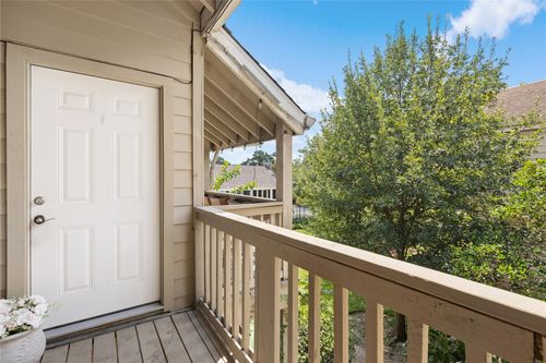 apt-378-2100 Tanglewilde St, Houston, TX, 77063-1275 | Card Image