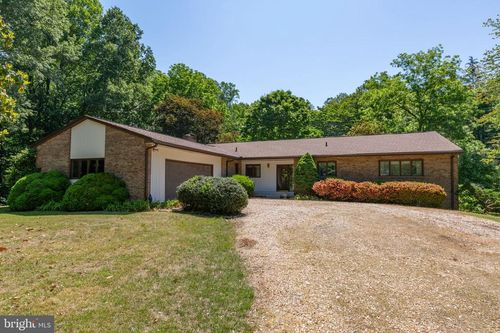5434 Strawberry Ln, KING GEORGE, VA, 22485-5527 | Card Image