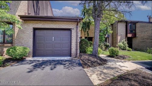 185 Nathan Dr, North Brunswick, NJ, 08902-1234 | Card Image