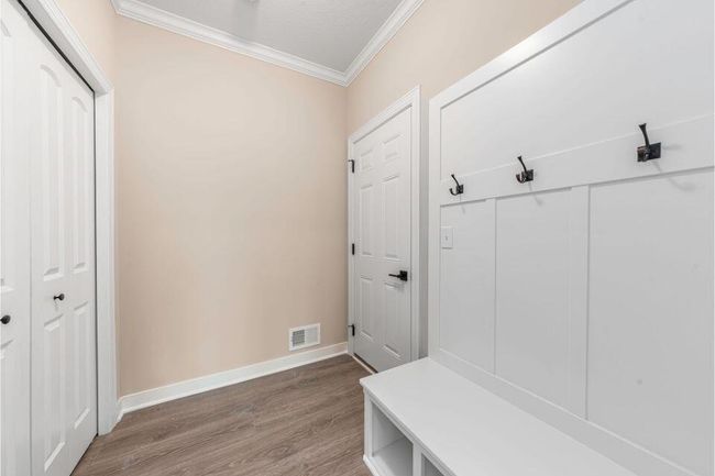 Stock photo- mudroom | Image 14