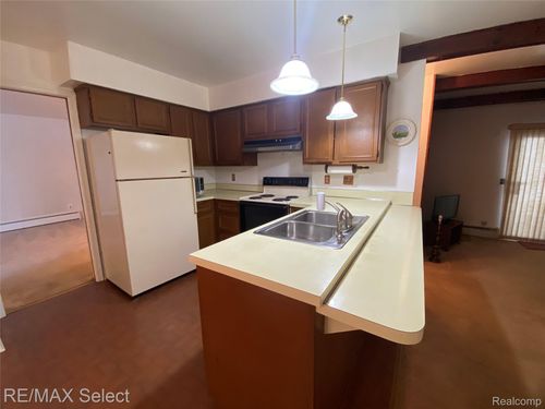 1930 Owen St, Flint, MI, 48503-4361 | Card Image