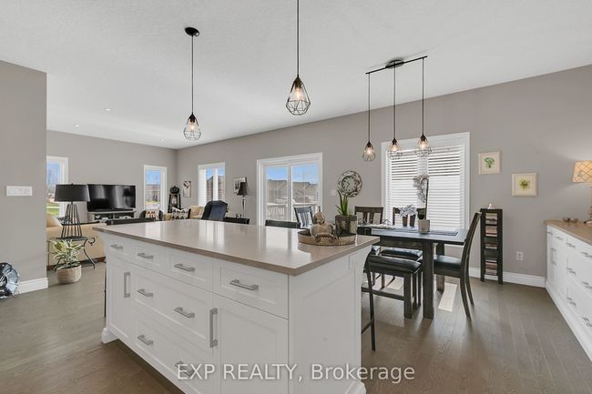 800 Baker Ave S, House attached with 3 bedrooms, 3 bathrooms and 2 parking in Listowel ON | Image 16