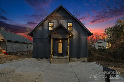 143 Johndy Ave, Kannapolis, NC, 28083-4526 | Card Image