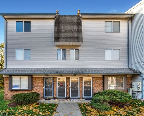 303-303 Arsdale Ter, Union, NJ, 07083-4468 | Card Image